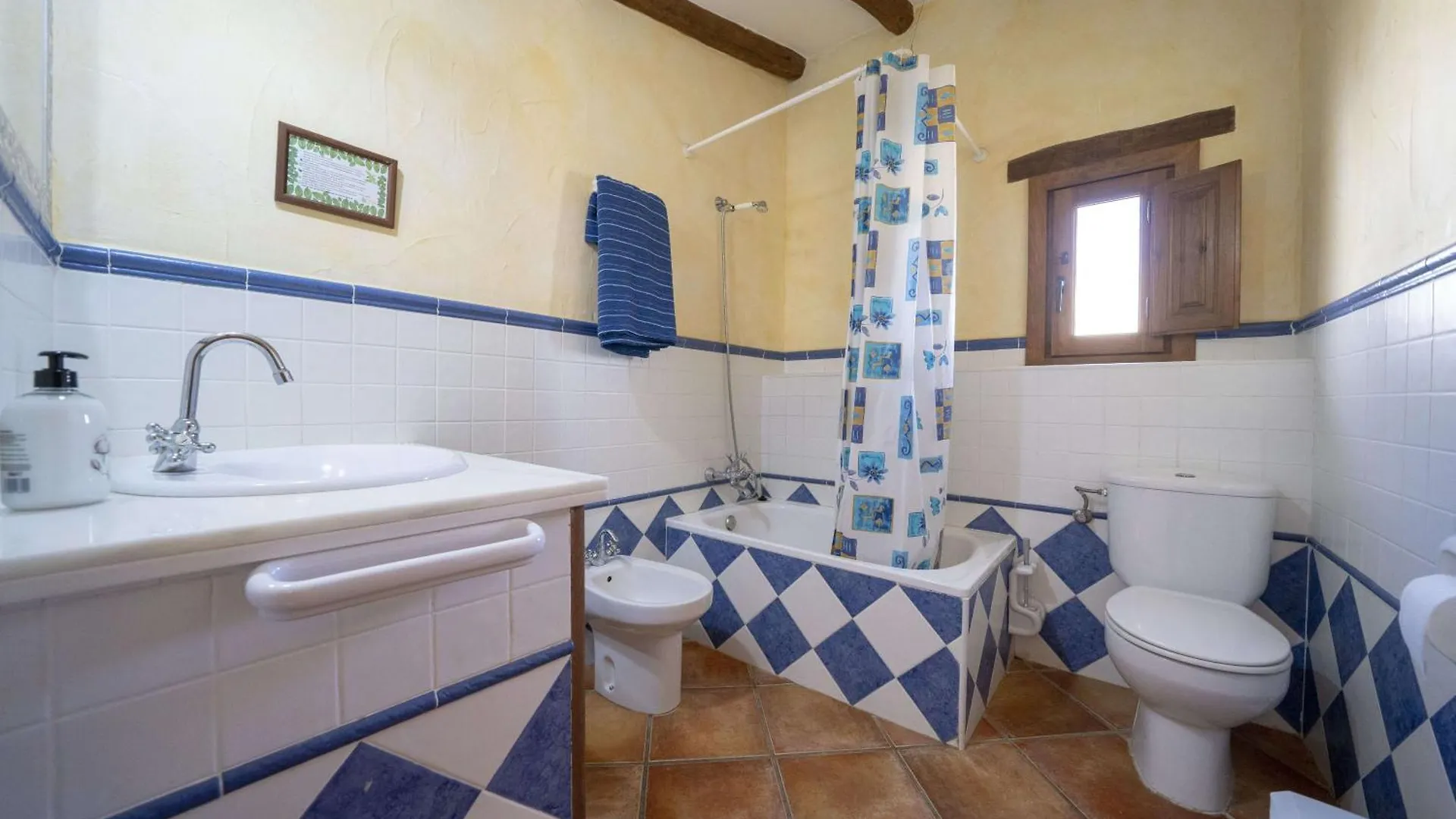 Farmhouse San Marcos Laroya